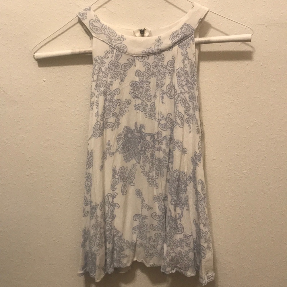 Free to fly halter